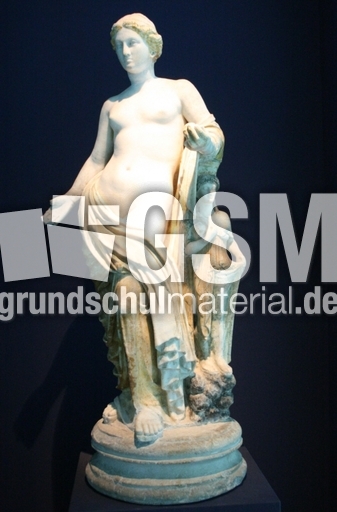 Statue-der-Venus-1.jpg
